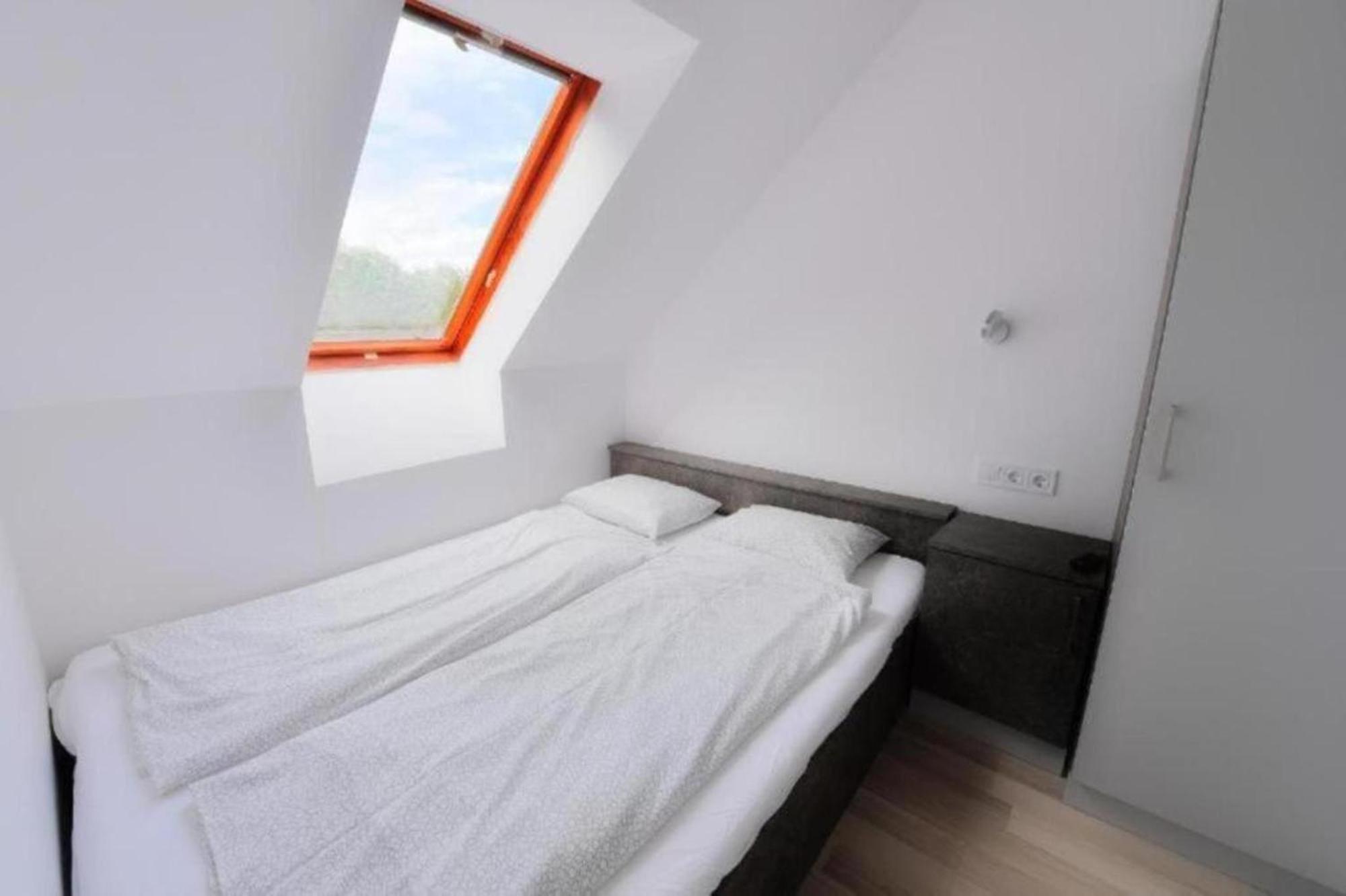 Oliver Inn Balatonlelle Exterior photo